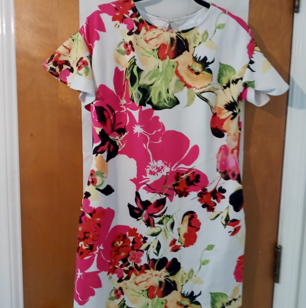 New York + Co, size small, floral print